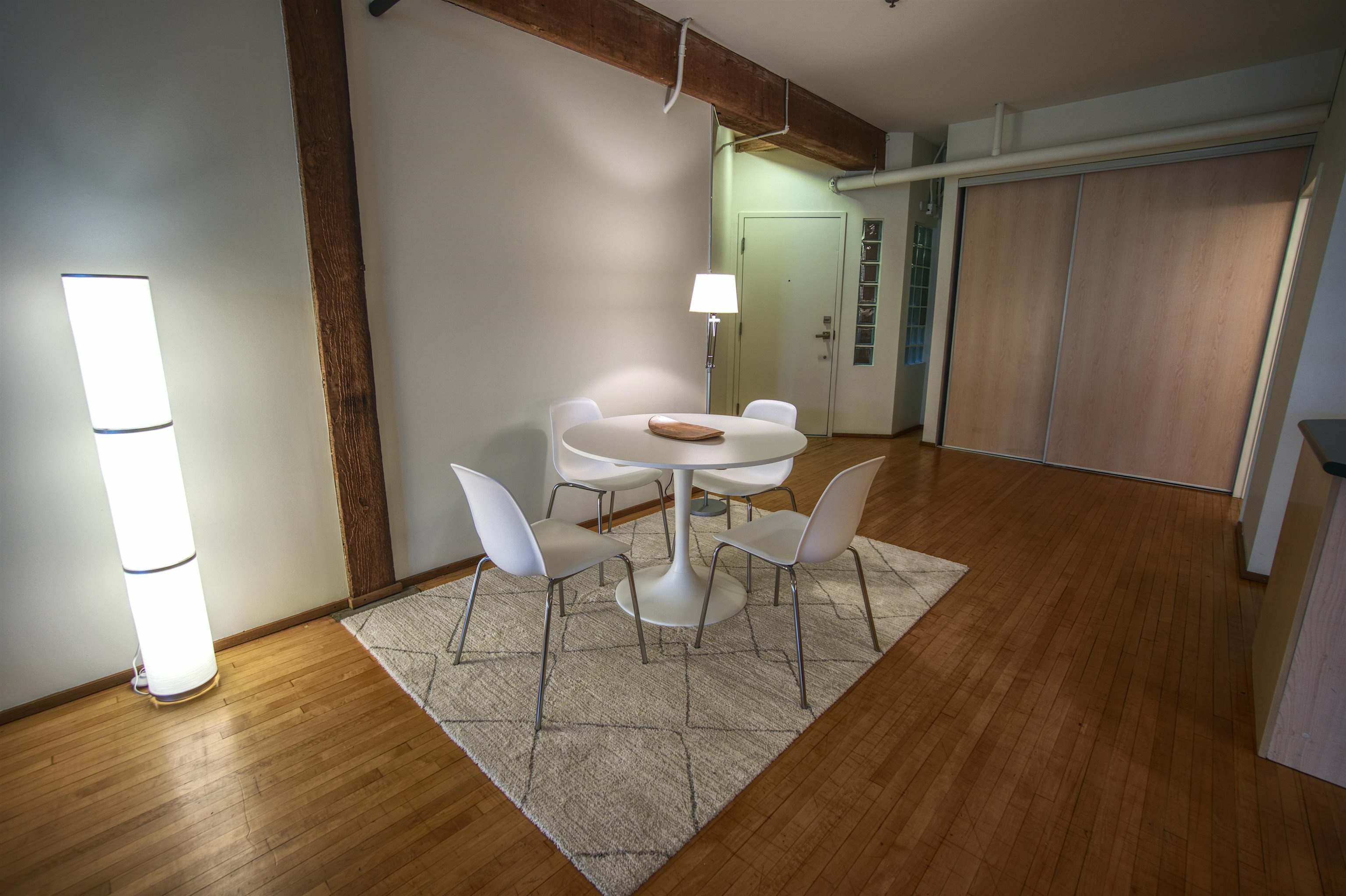Photo de la propriété: 2556 E Hastings Street 201 BC V5K 1Z3