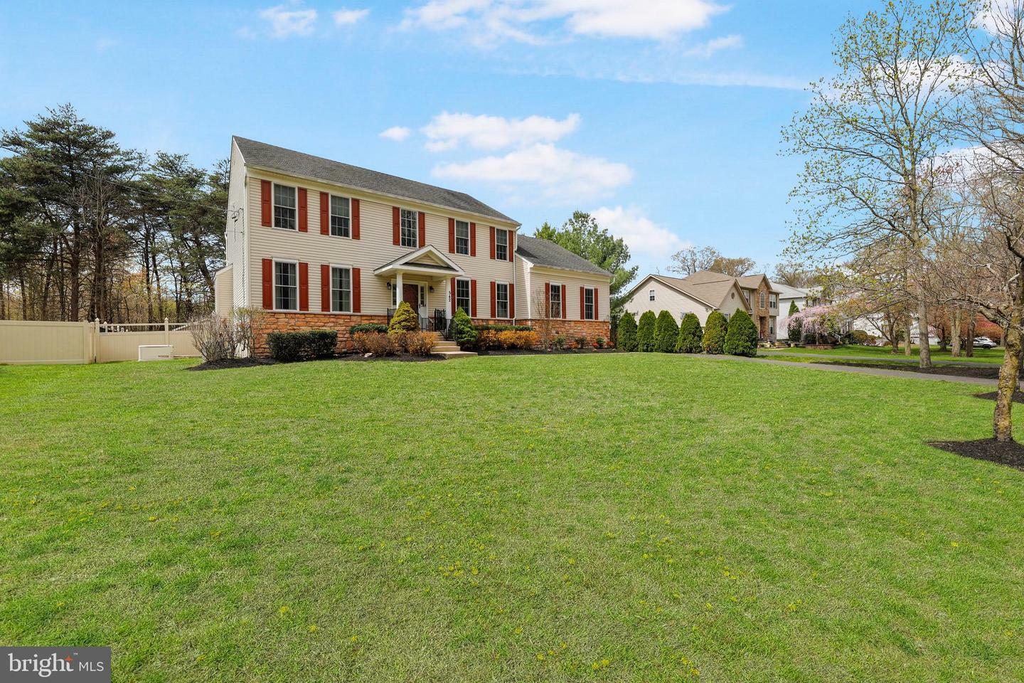 Property Photo: 542 Hartford Road NJ 08054