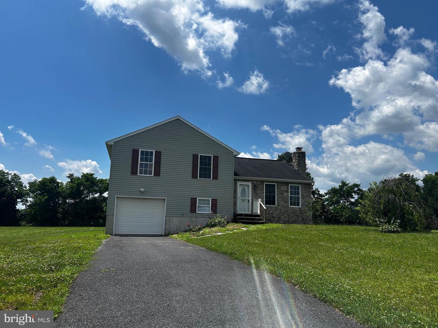 10 Double Play Drive  Gettysburg PA 17325 photo