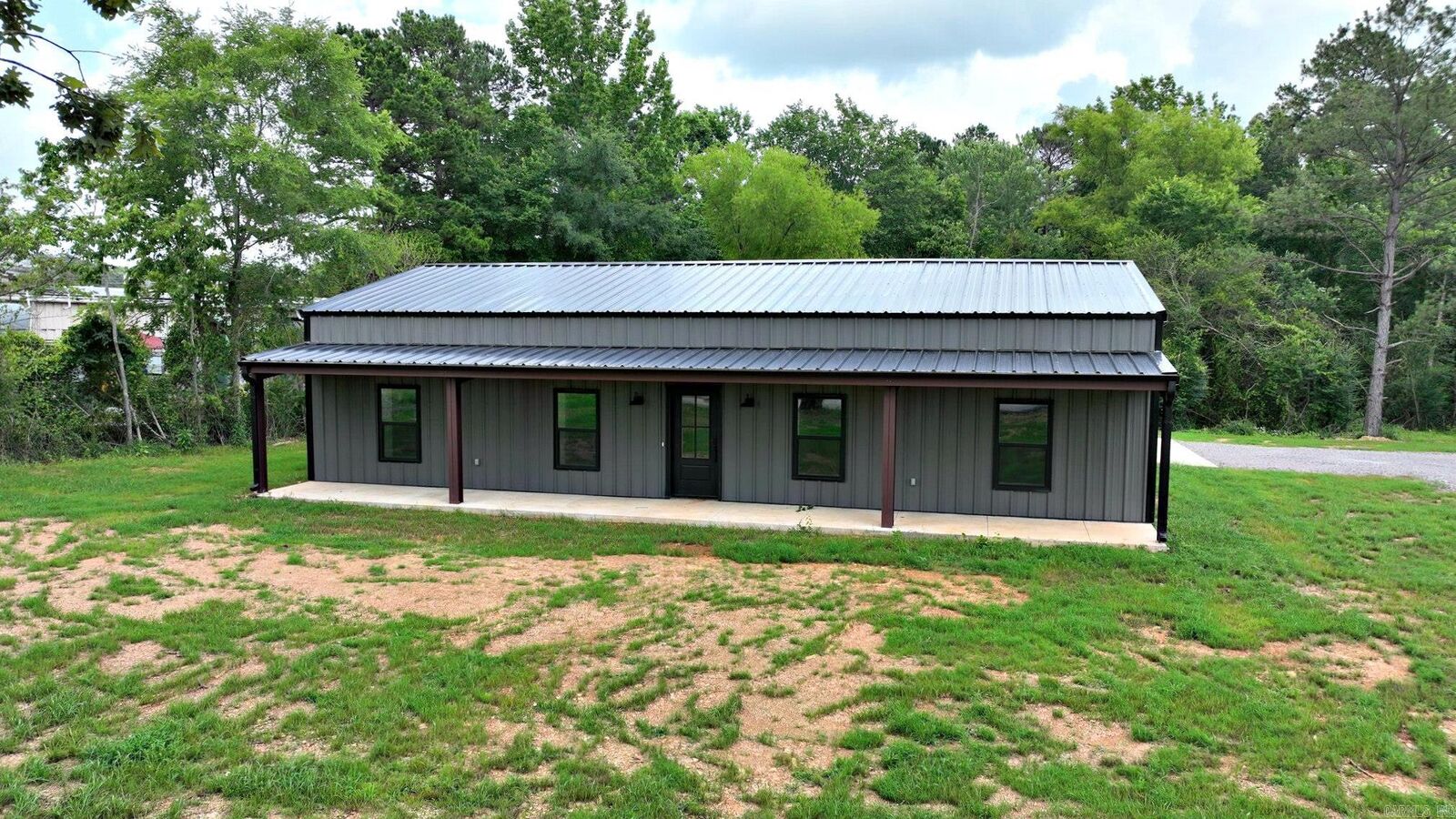 Property Photo: 2014 S. Reine St. AR 71953