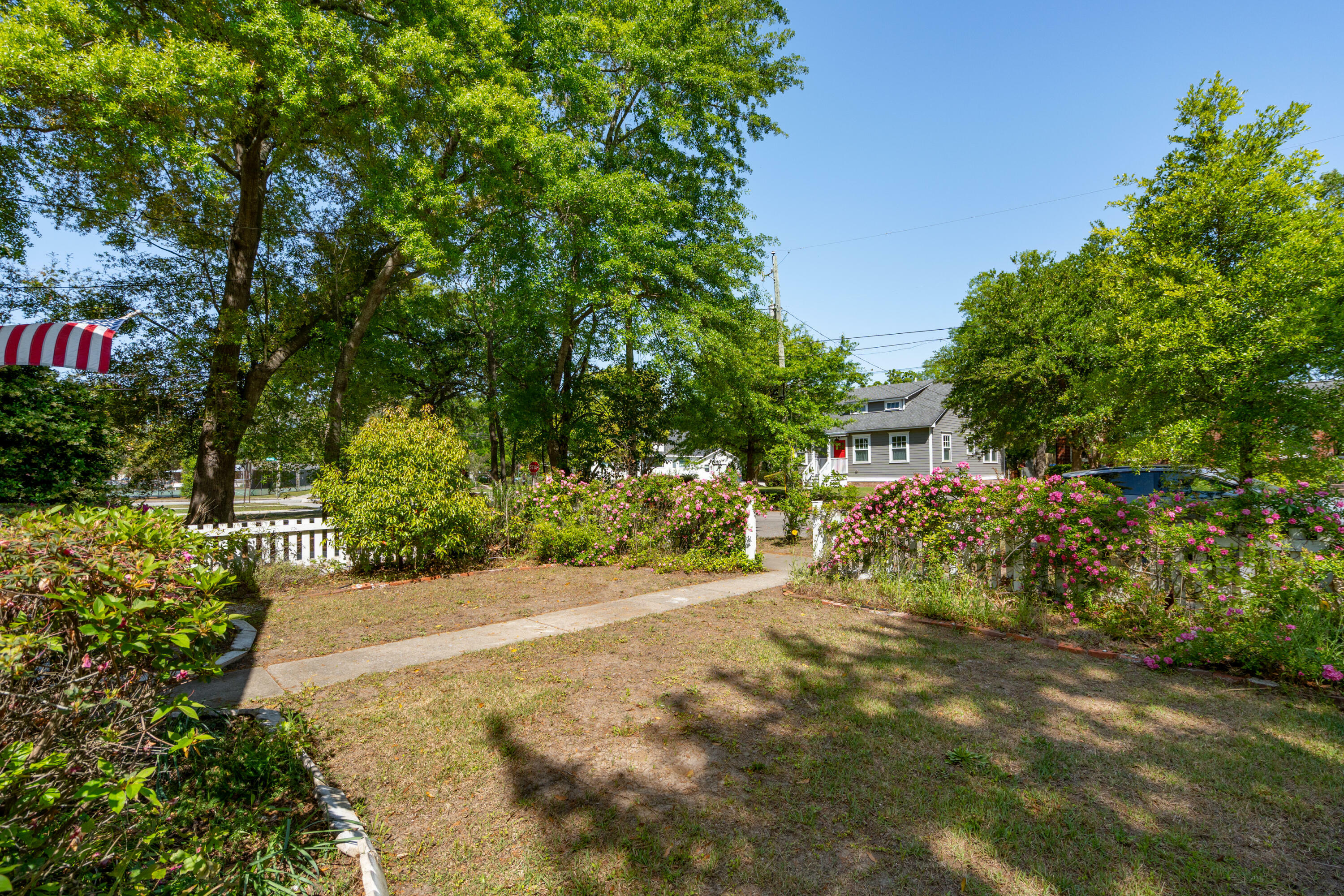 Property Photo: 115 Peachtree Street SC 29403