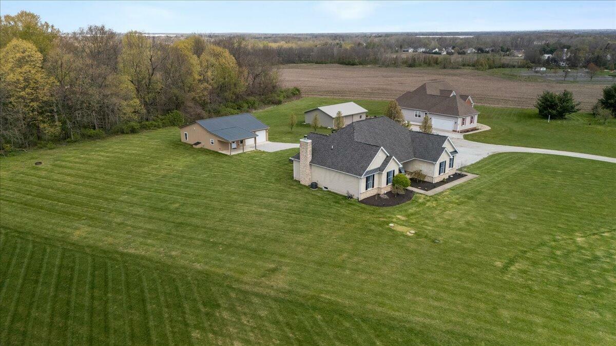 Property Photo: 6023 Waterloo NW Road OH 43110