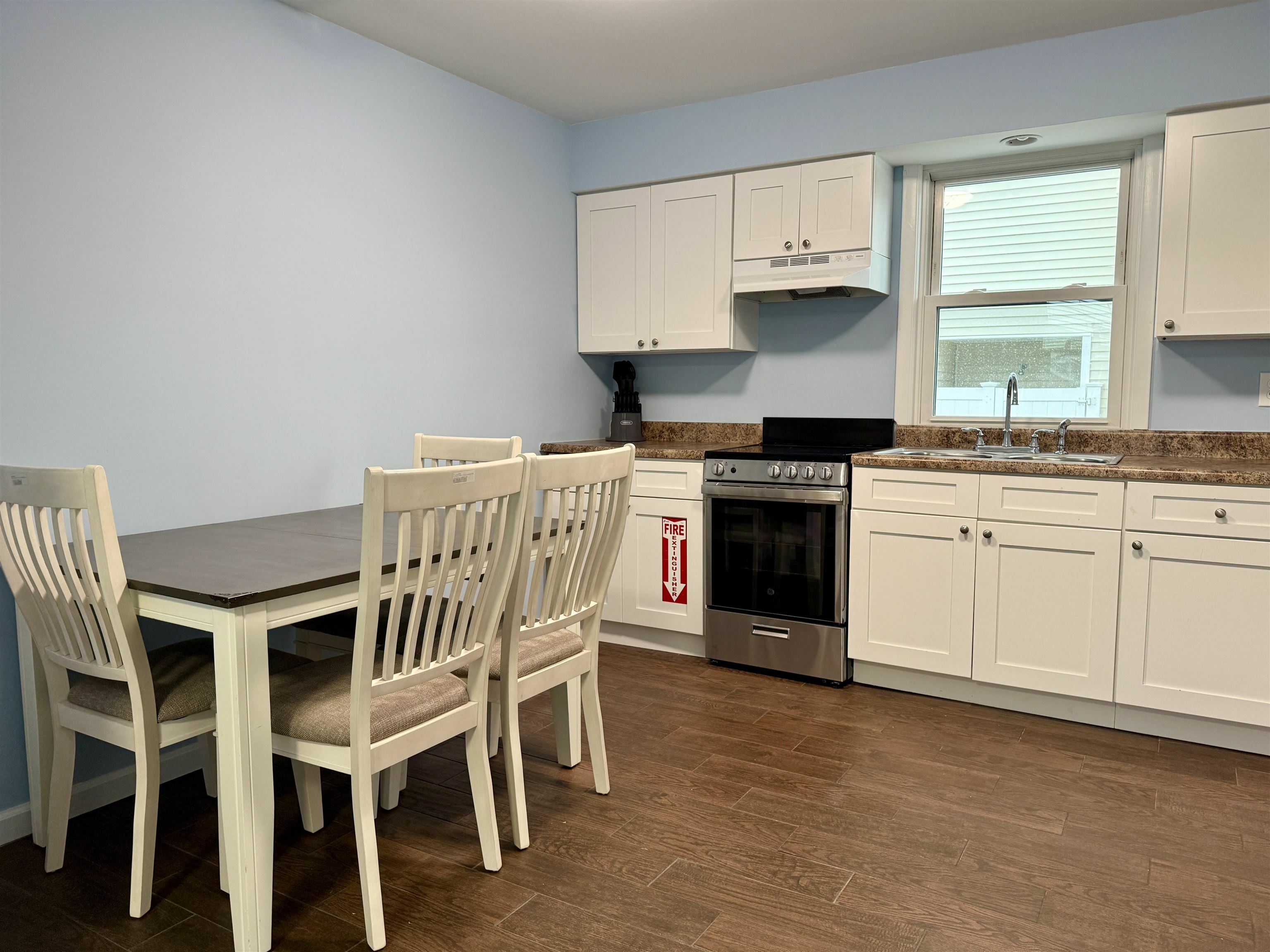 Property Photo: 110 E 24th NJ 08260