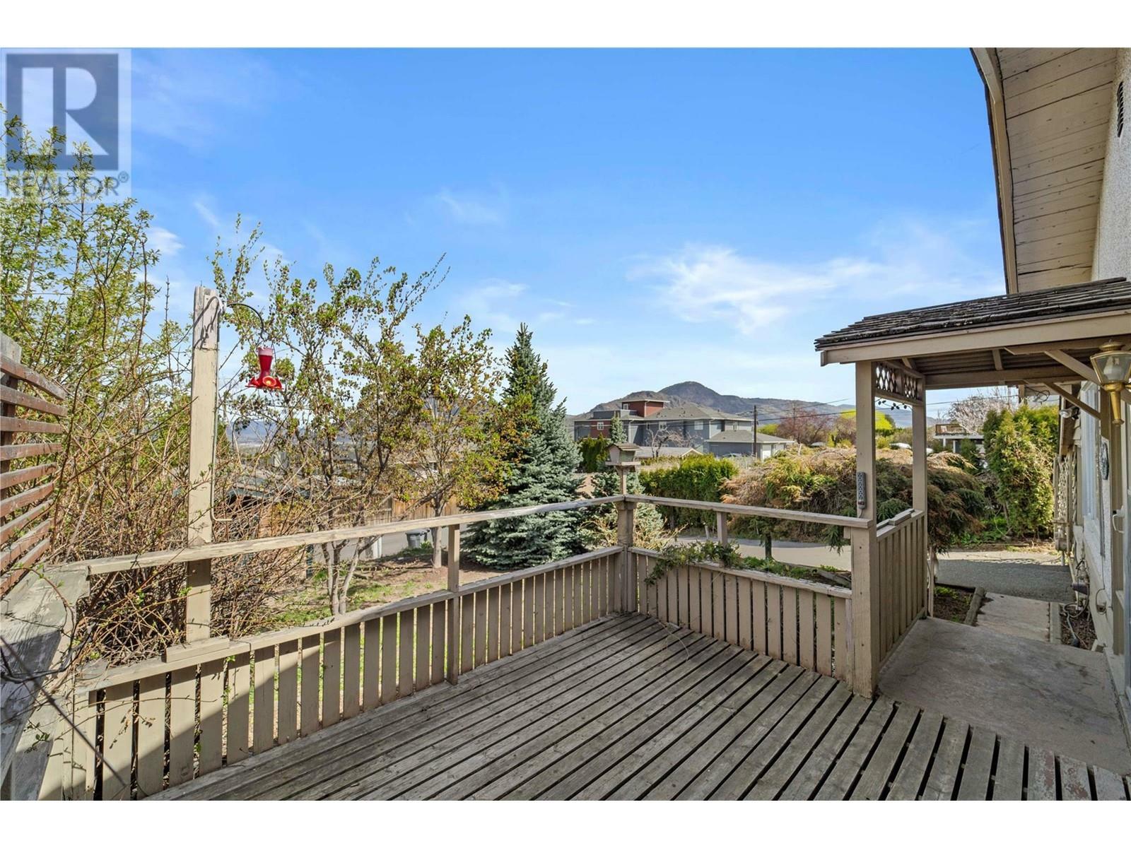 Property Photo: 638 Grandview Terrace BC V2C 1H8