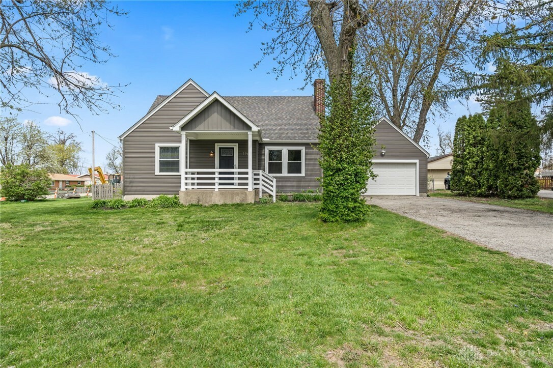 Property Photo: 3968 Kemp Road OH 45431