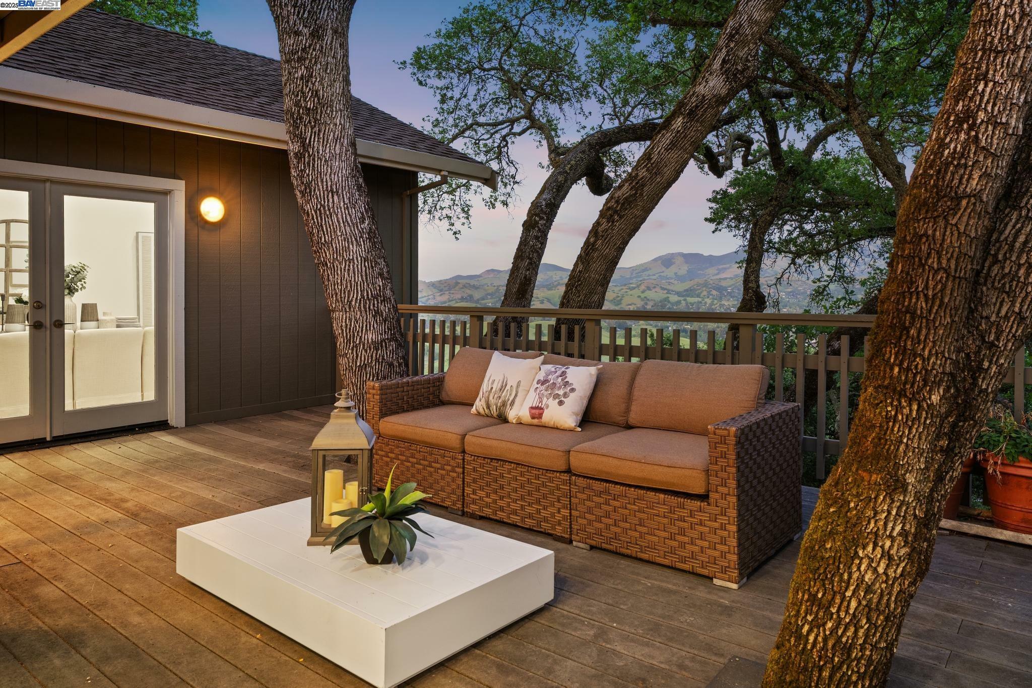 Property Photo: 361 Castle Crest Rd CA 94507