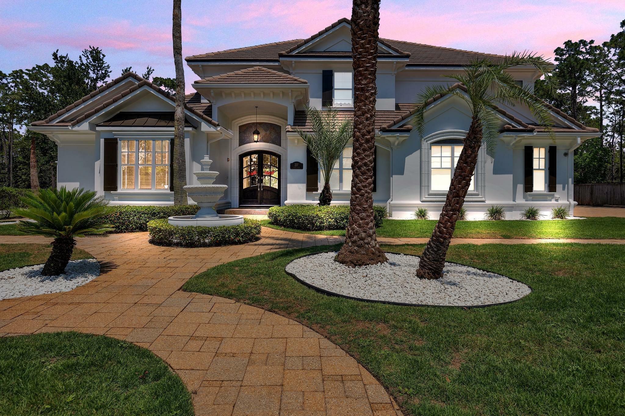 Property Photo: 237 Royal Palm Boulevard FL 32459