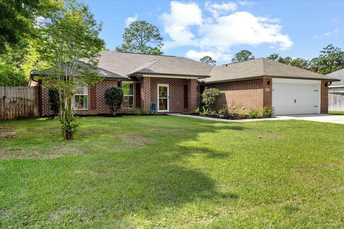 Property Photo: 8187 Beleza Street FL 32566