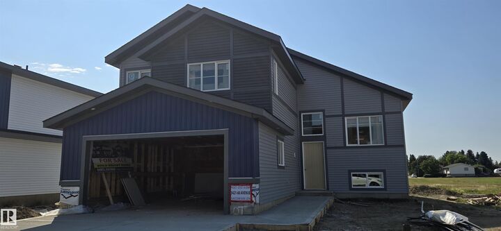 5421 60 Avenue  Vegreville AB T9C 1J4 photo