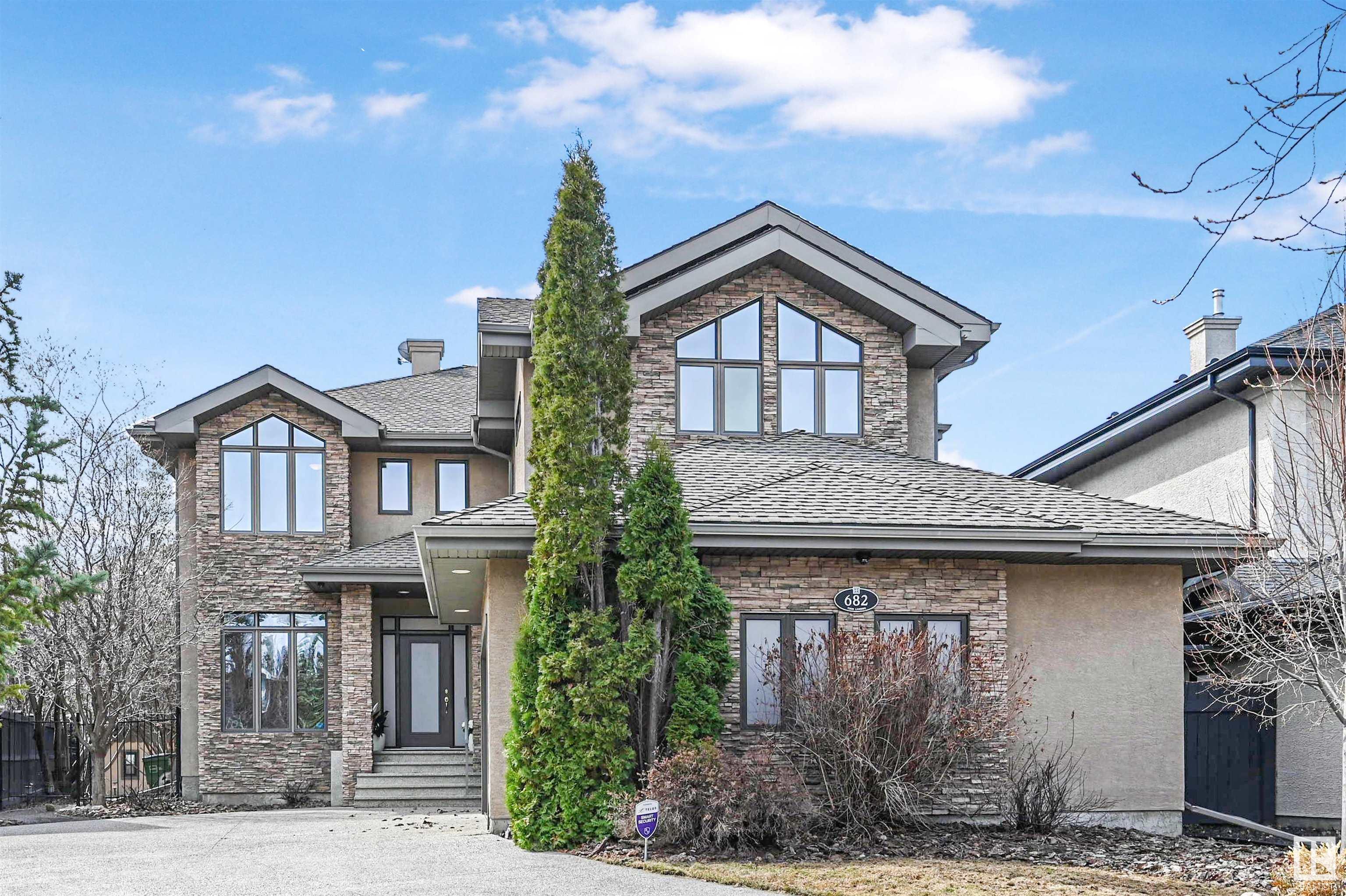 Property Photo:  682 Todd Landing NW  AB T6R 3N1 