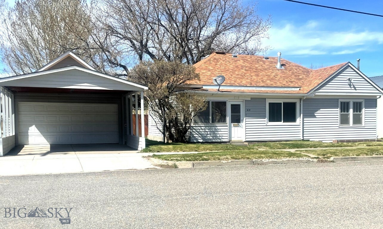 Property Photo: 415 E Geyser MT 59047