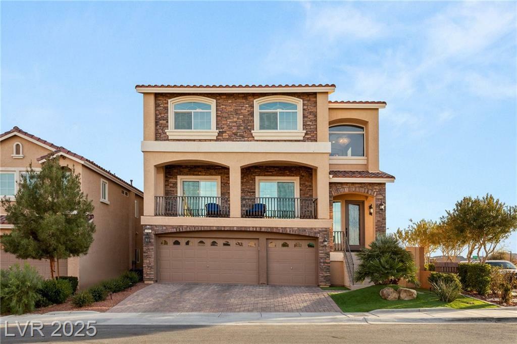 Property Photo:  6595 Creekside Cellars Court  NV 89139 