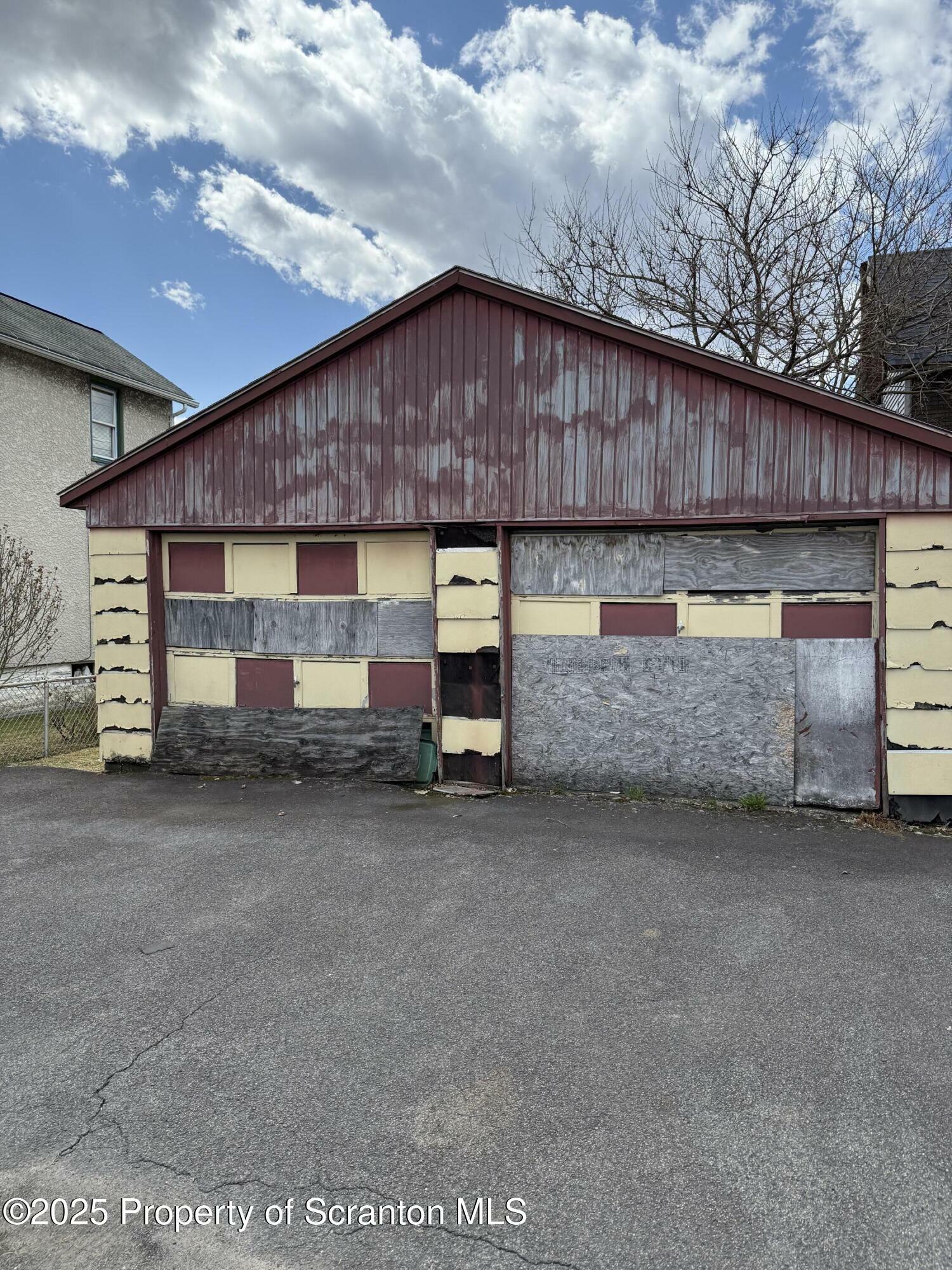 10 Hawk Place  Scranton PA 18505 photo