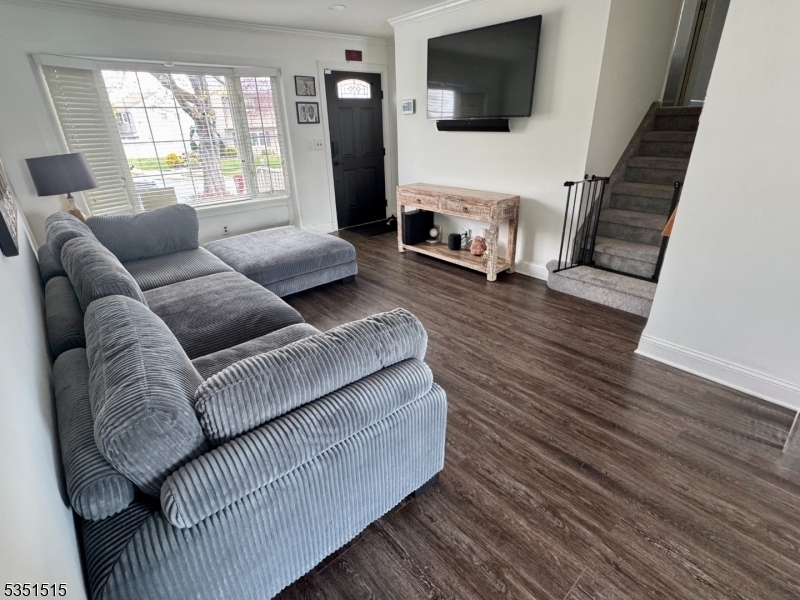 Property Photo: 23 Donna Ct NJ 07110