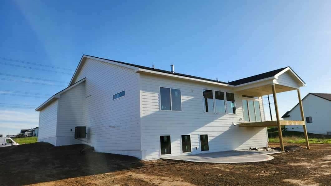 Property Photo: 16307 Ironwood Lane IA 50111