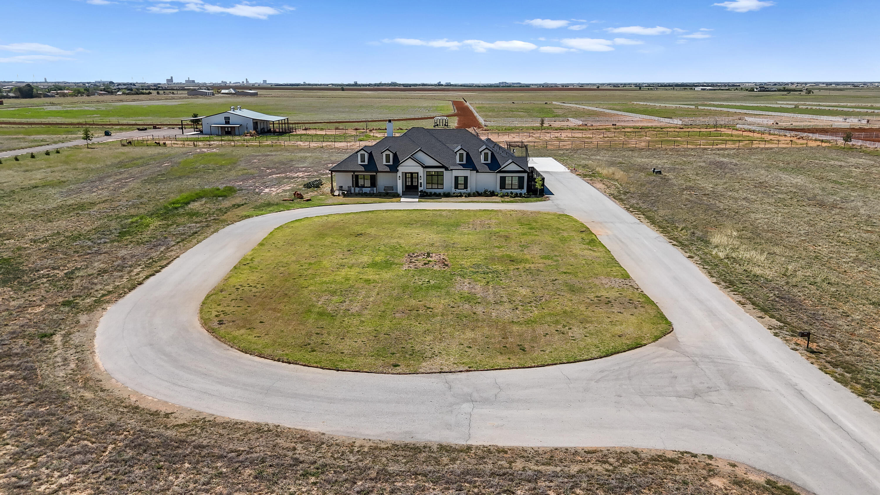 Property Photo: 3125 County Road 6000 TX 79415