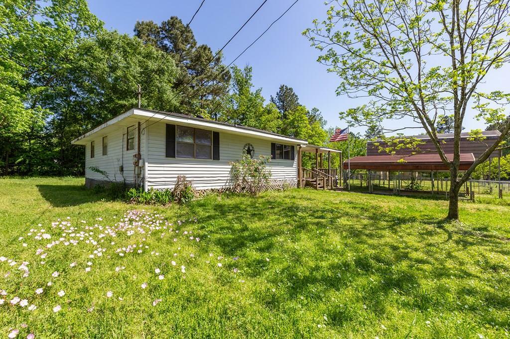 Property Photo:  126 Cris Road  TX 75901 