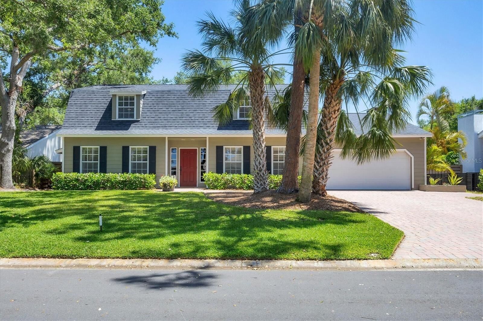 Property Photo: 5504 Beneva Woods Circle FL 34233