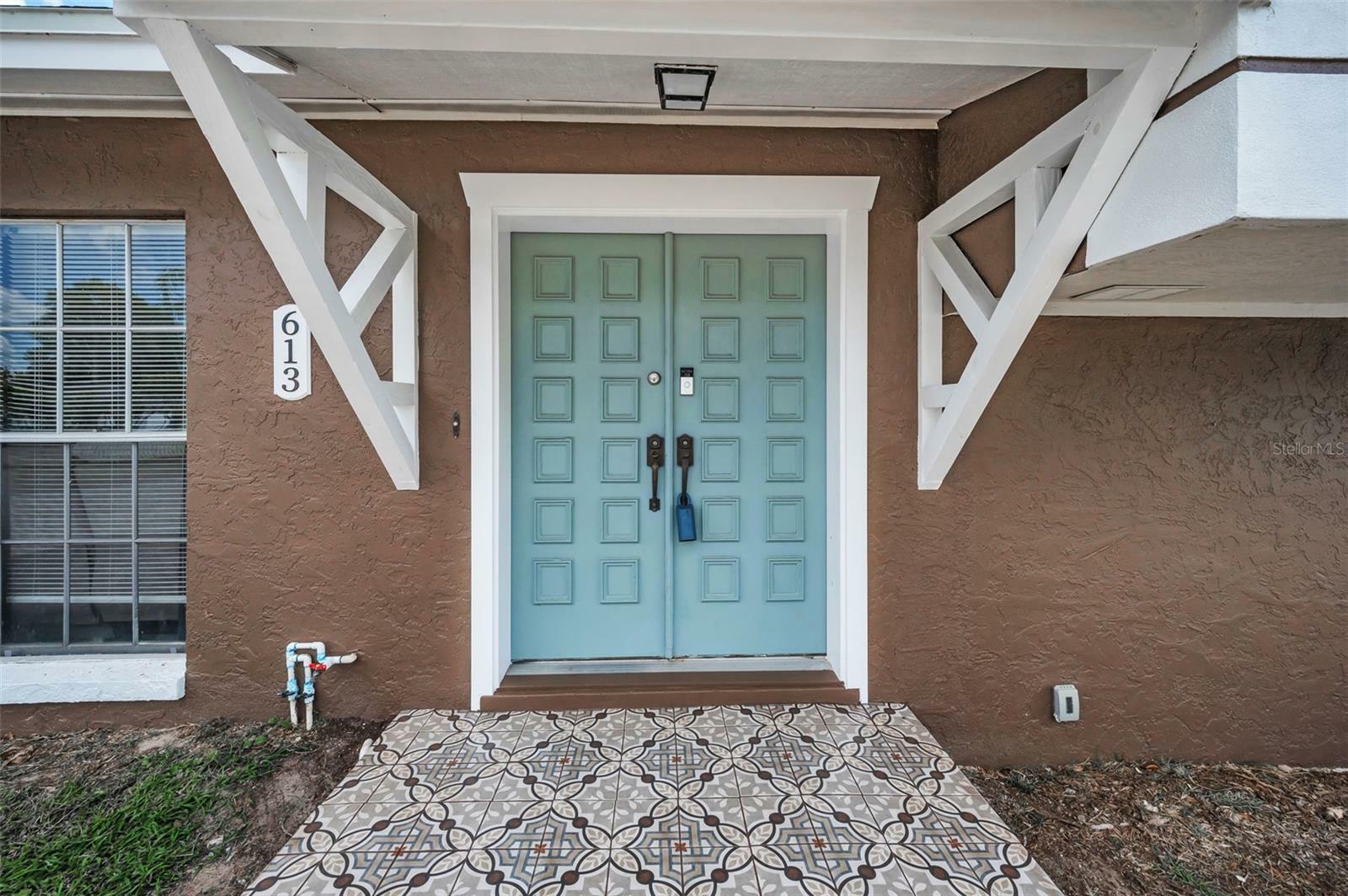 Property Photo: 613 Valley Hill Drive FL 33510