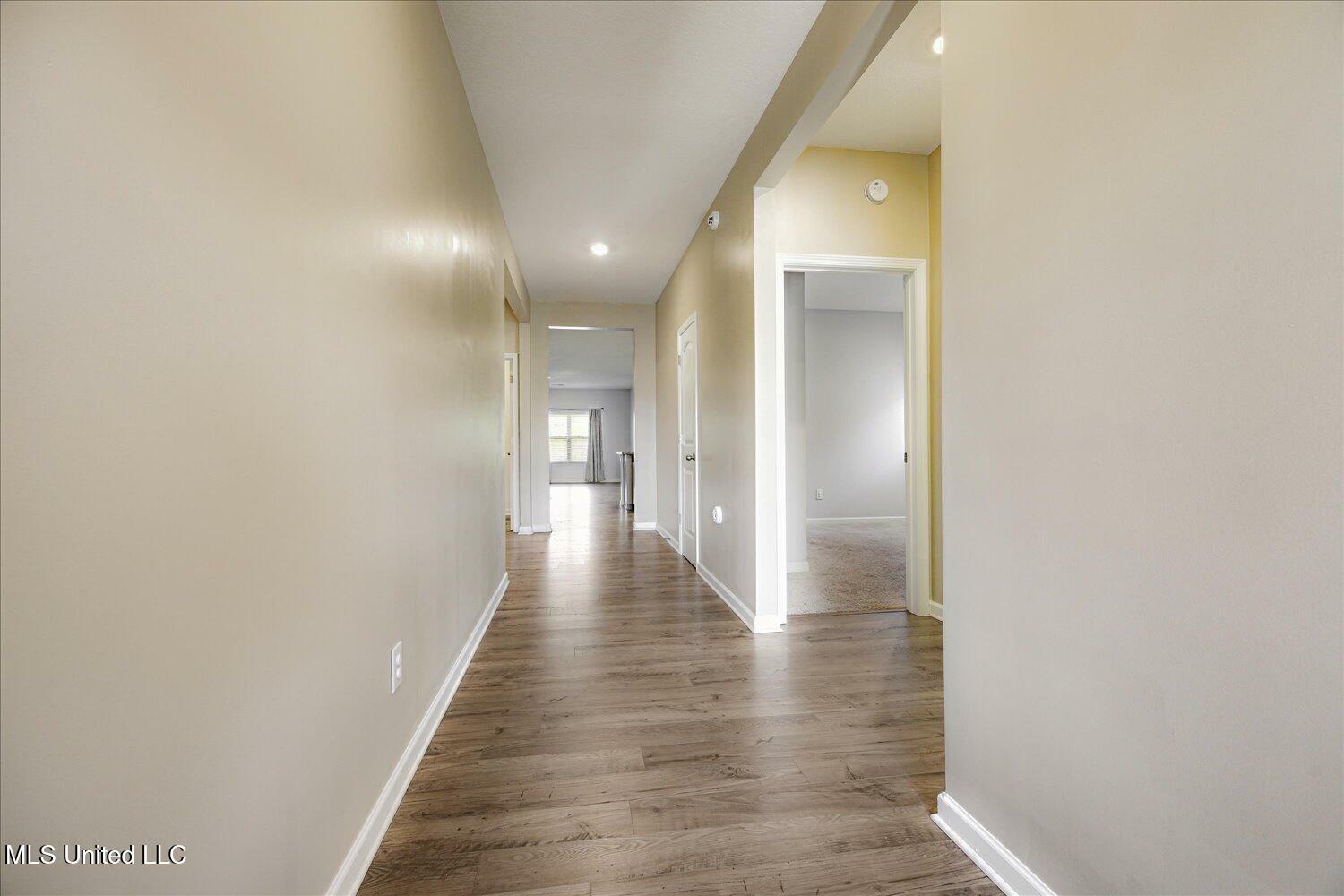 Property Photo: 8931 Mary Frances Drive MS 38671