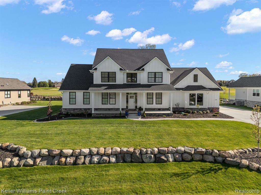1189 Invitational Drive  Metamora MI 48455 8772 photo