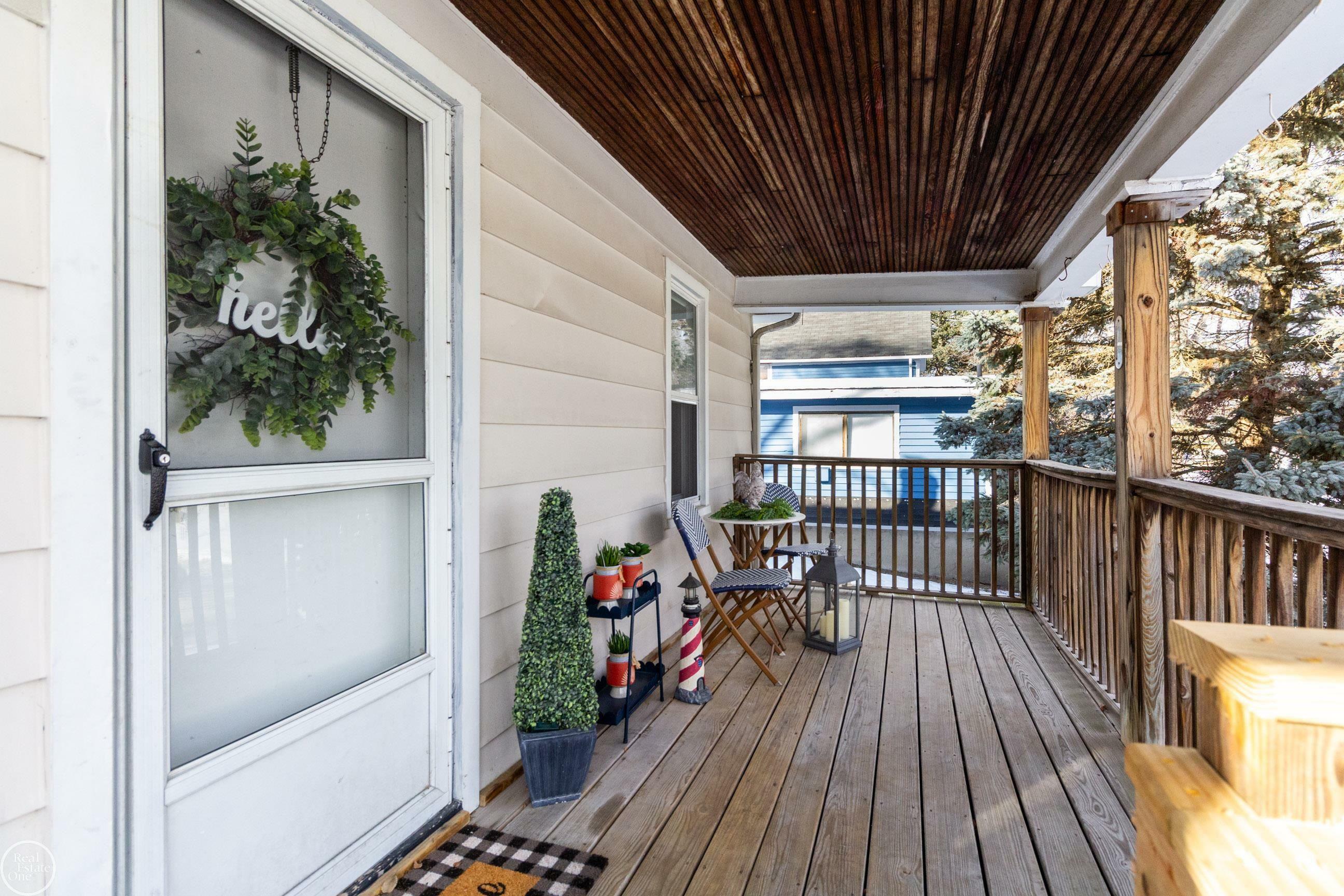 Property Photo: 2817 Wright Street MI 48060
