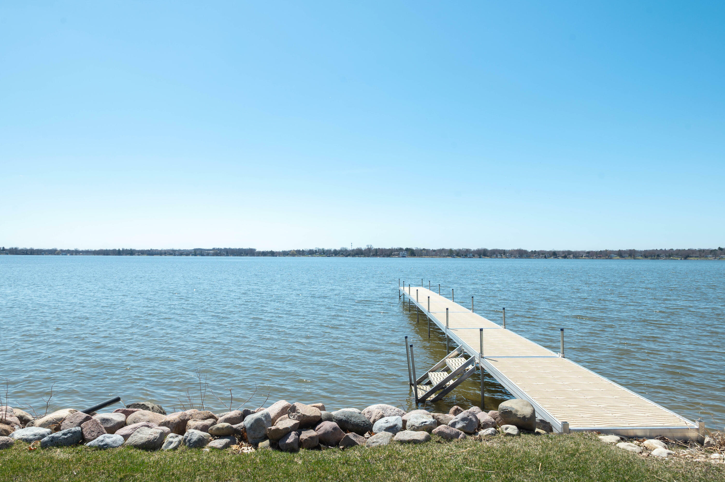 Property Photo: 314 Lac La Belle Dr WI 53066