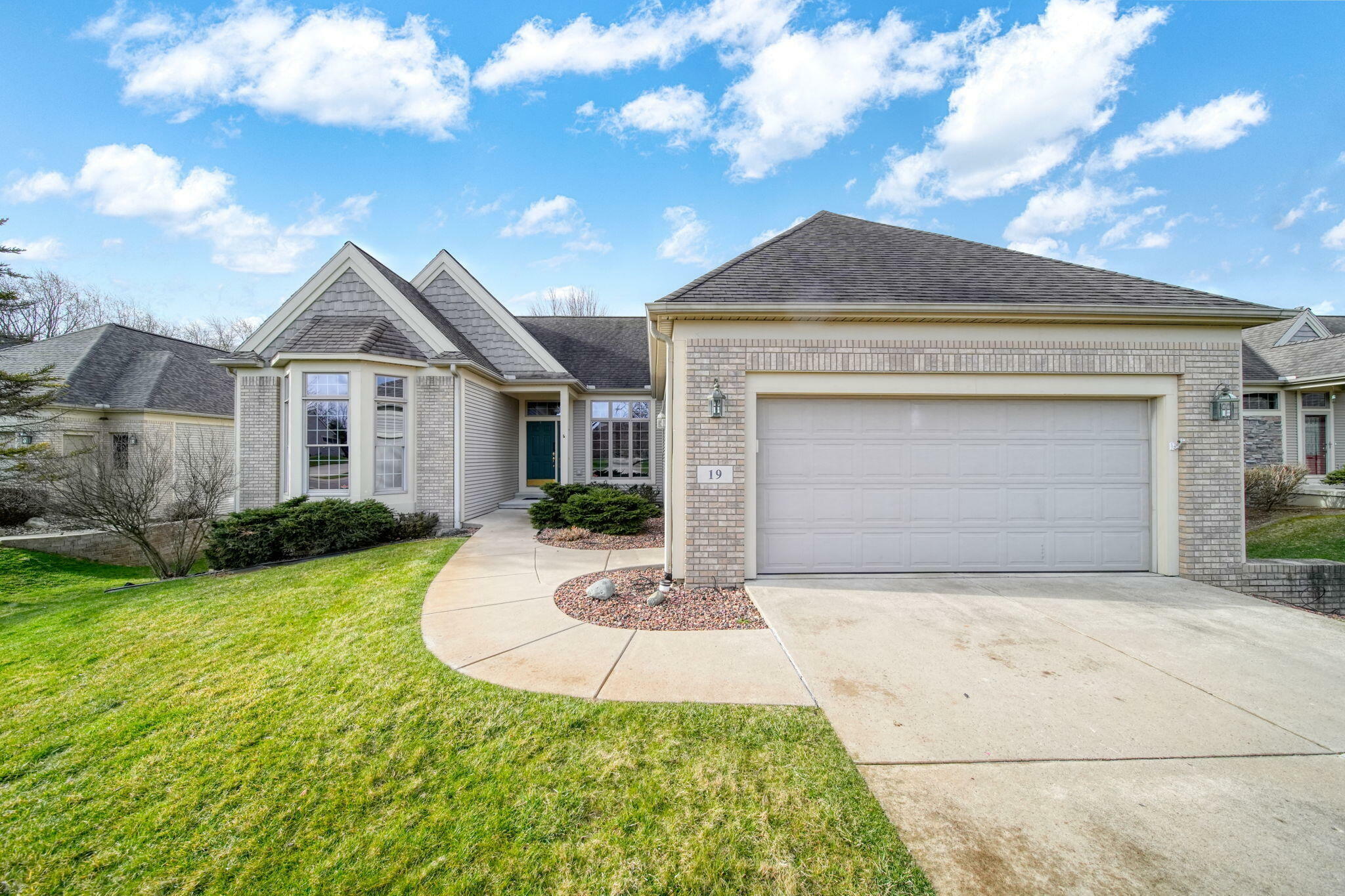 Property Photo: 19 Wildflower Way MI 49203