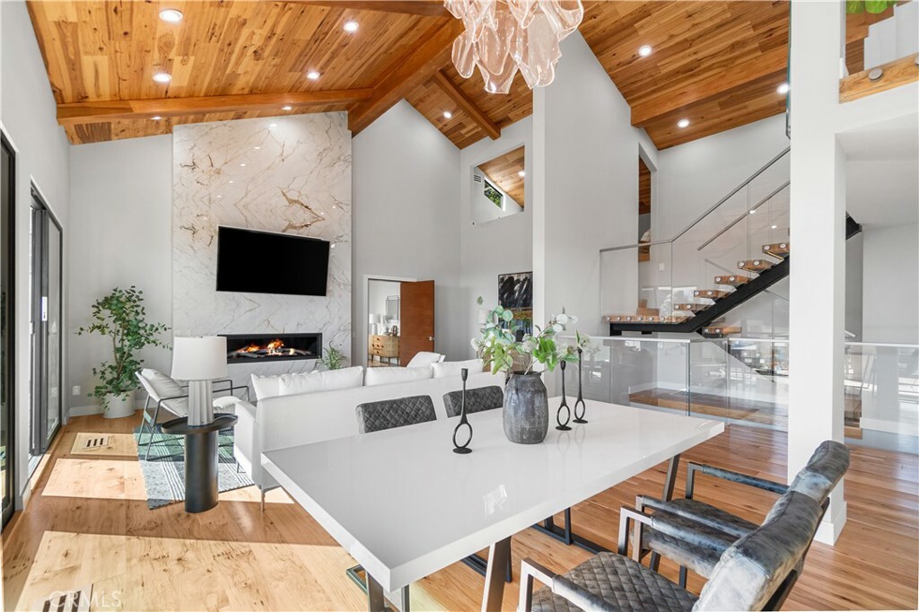 Property Photo: 8566 Hollywood Boulevard CA 90069