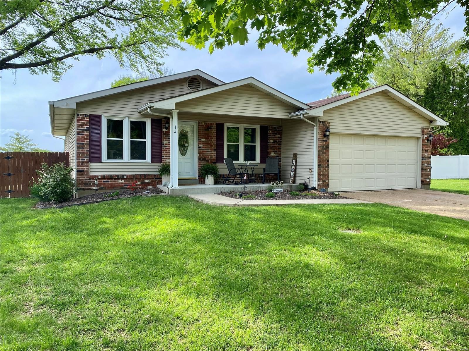 Property Photo: 12 Sullivan Oaks Place MO 63031