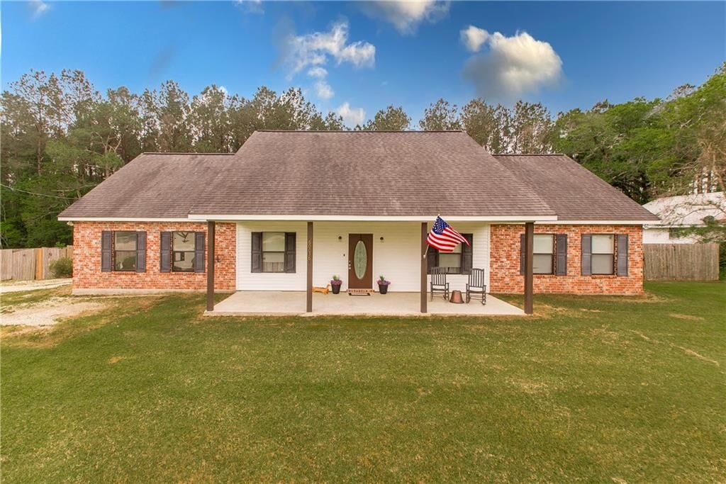 Property Photo:  60036 Spring Valley Road  LA 70427 