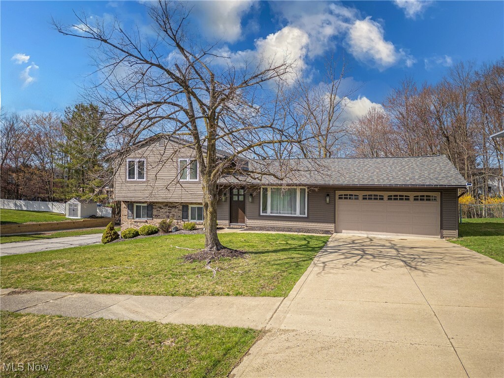 Property Photo:  9514 Munich Drive  OH 44130 