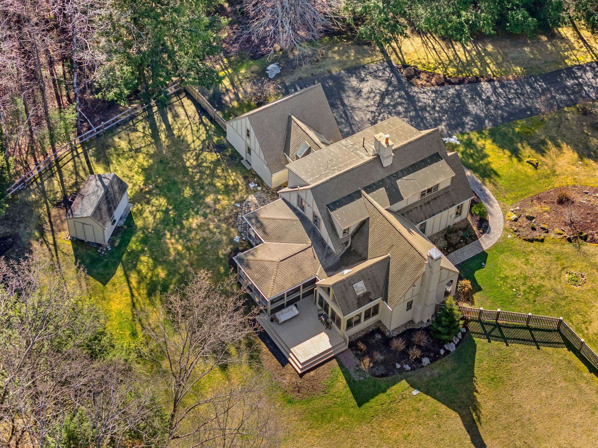 Property Photo:  11 Shadow Lane  NH 03031 