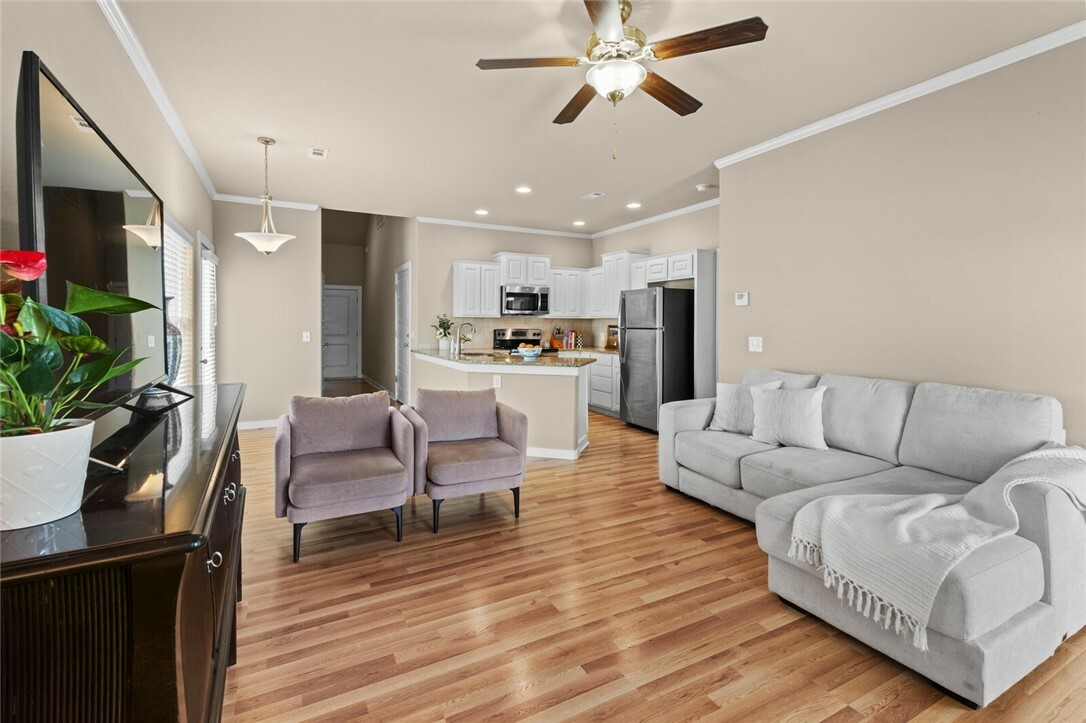 Property Photo: 2306 SW Juniper Avenue AR 72713