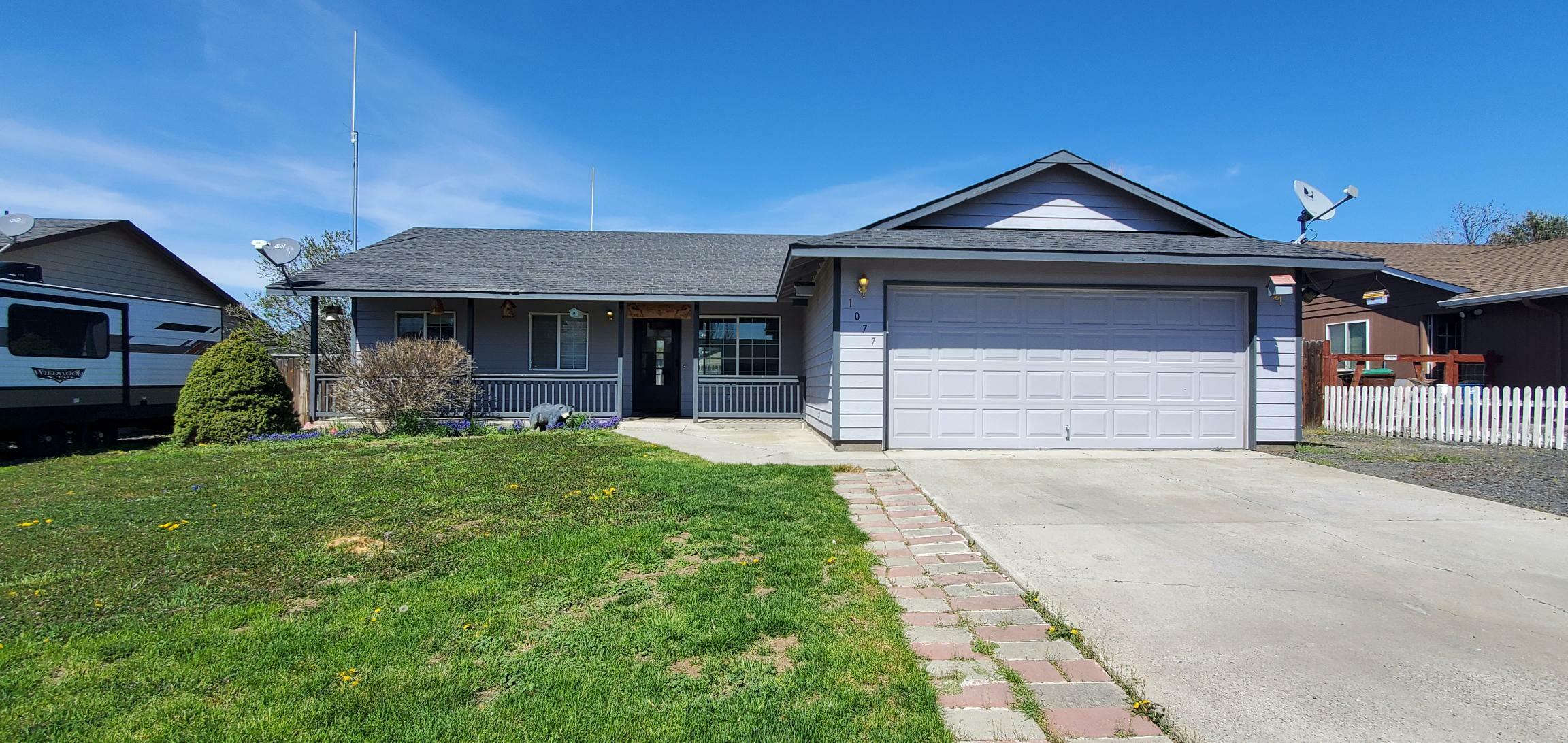 1077 NE Mahogany Street  Prineville OR 97754 photo