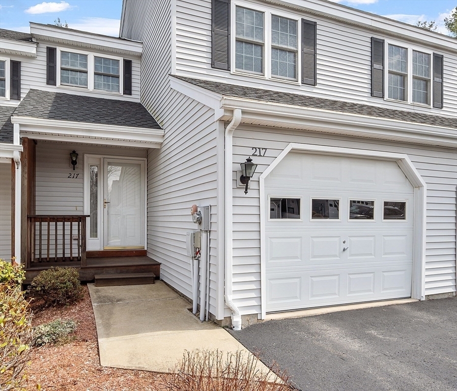 217 Bridle Cross Rd 217  Fitchburg MA 01420 photo