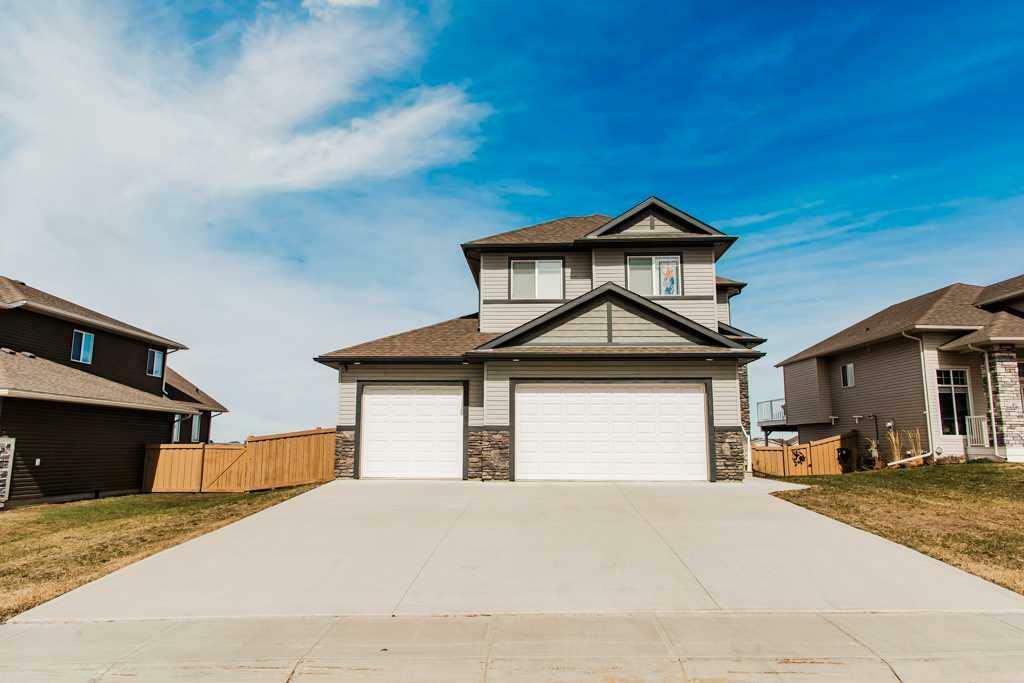 Property Photo: 10638 152B Avenue AB T8X 0J6