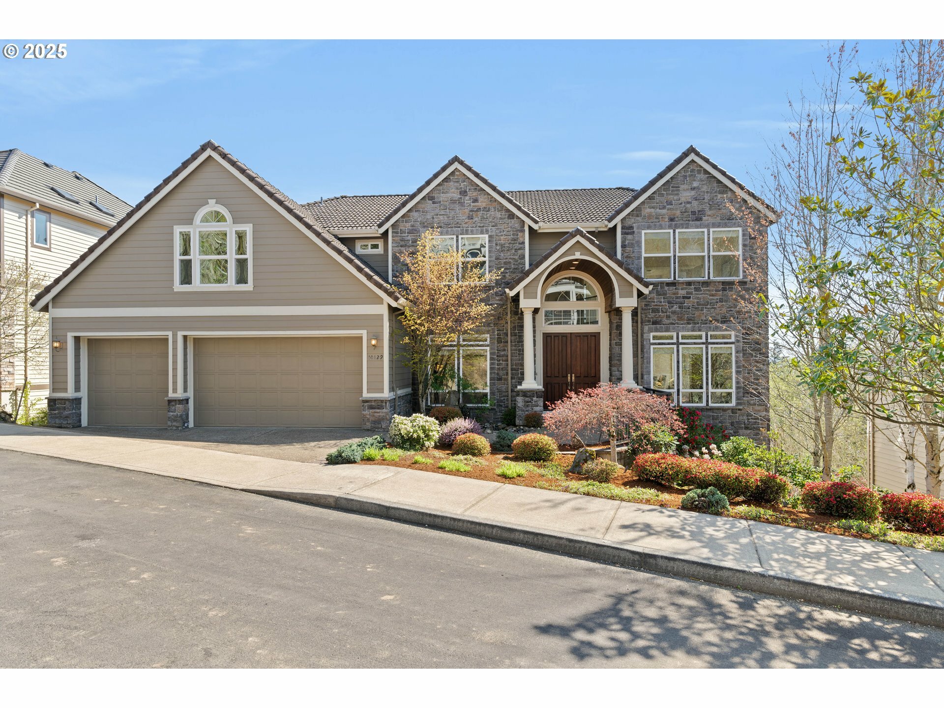 10129 NW Langworthy Ter  Portland OR 97229 photo