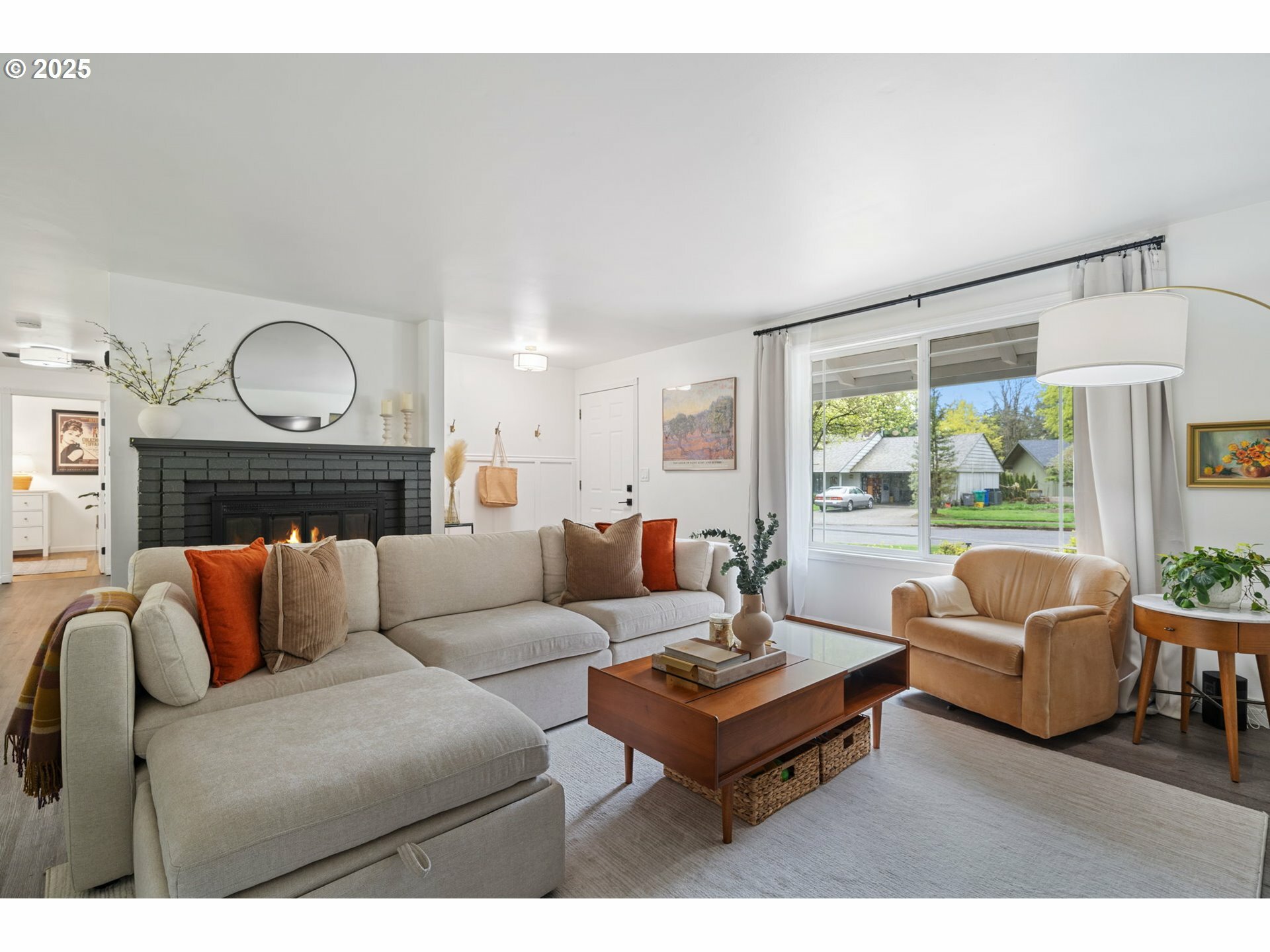 Property Photo:  10134 SW 50th Ave  OR 97219 