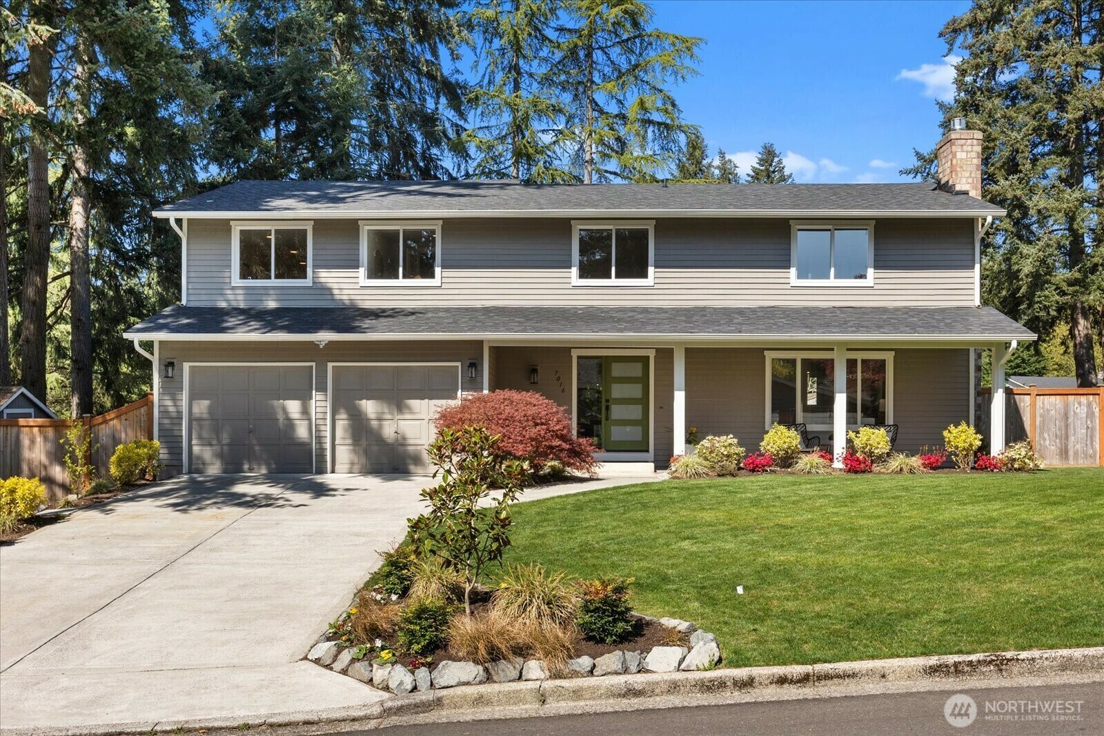 Property Photo: 7016 NE 138th Street WA 98034