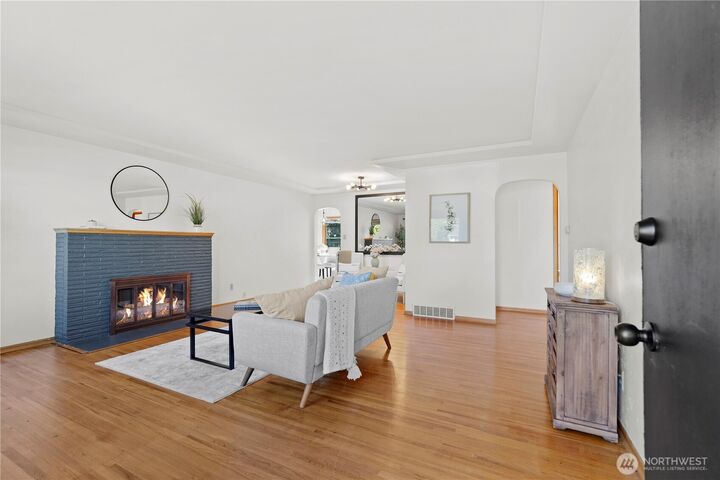 Property Photo:  2632 N Winnifred Street  WA 98407 