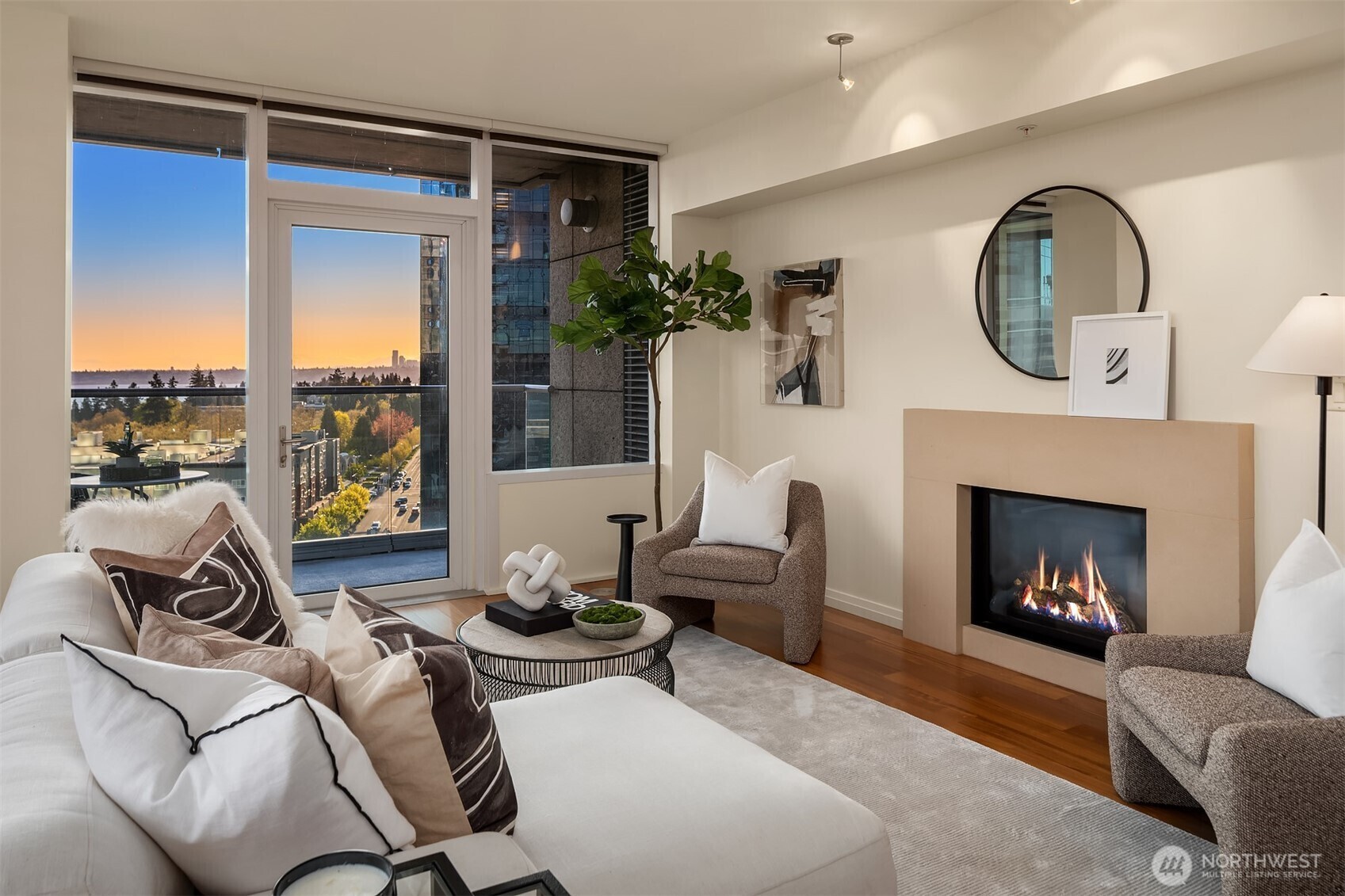 Property Photo:  10700 NE 4th Street 1216  WA 98004 