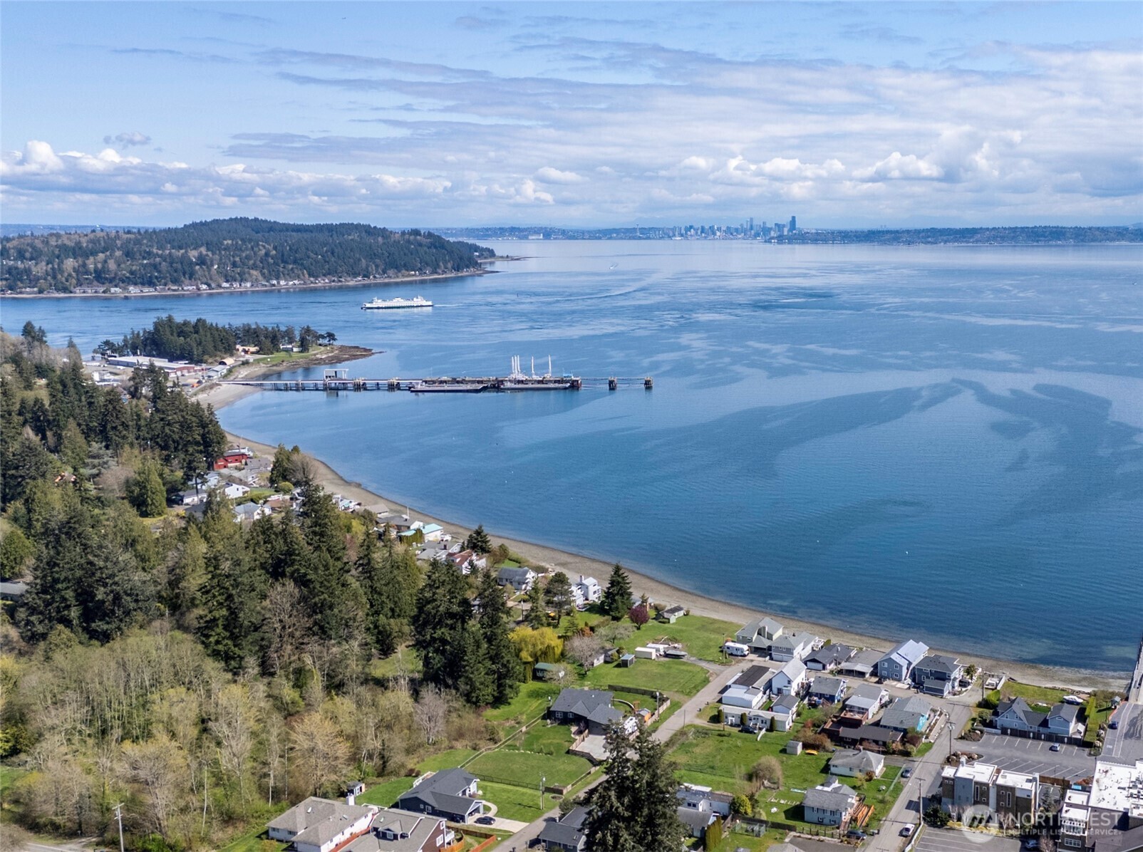 Property Photo:  7751 E Main Street A6  WA 98366 
