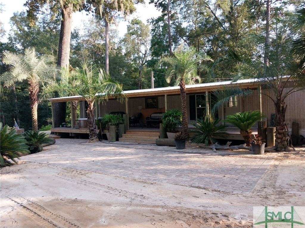 Property Photo: 249 Holly Lane GA 31326