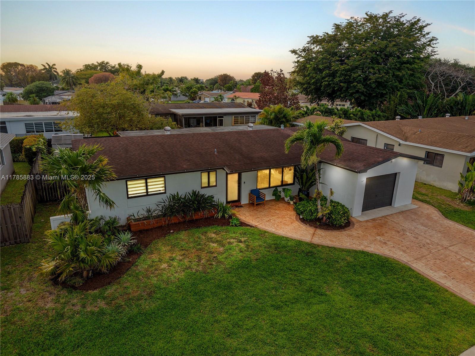 Property Photo:  1410 NW 114th Ave  FL 33026 