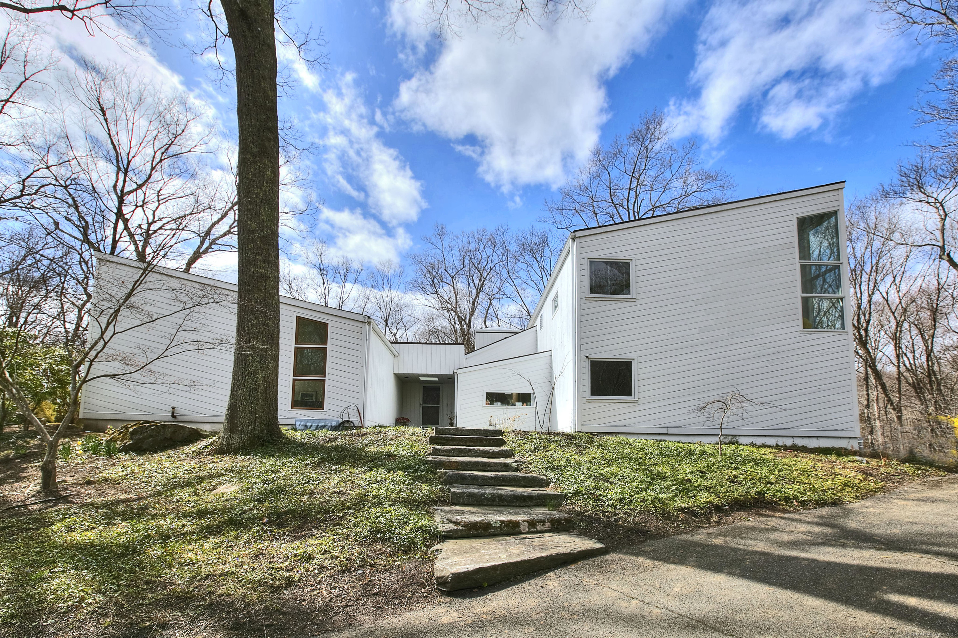 Property Photo:  112 Birch Hill Road  CT 06883 