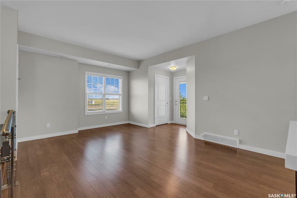 Property Photo: 1015 Patrick Crescent 1510 SK S7W 0M1