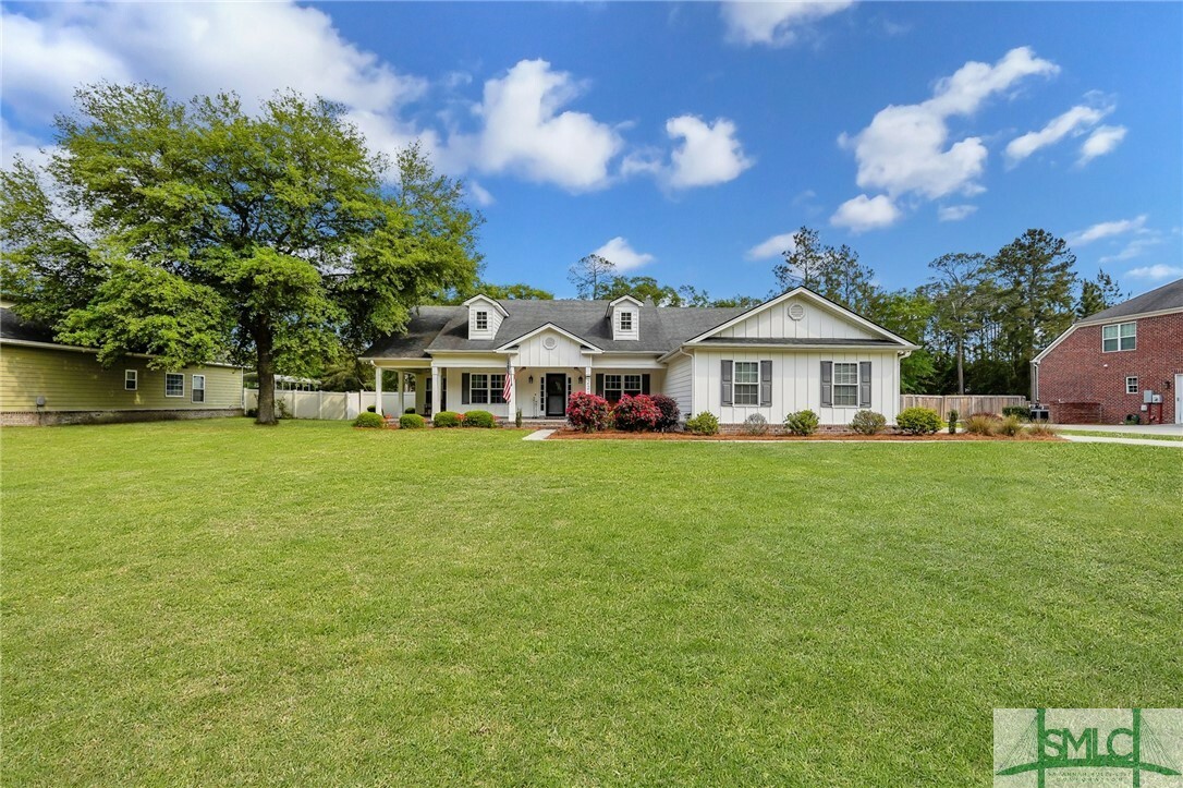 Property Photo:  221 Zittrouer Road  GA 31312 