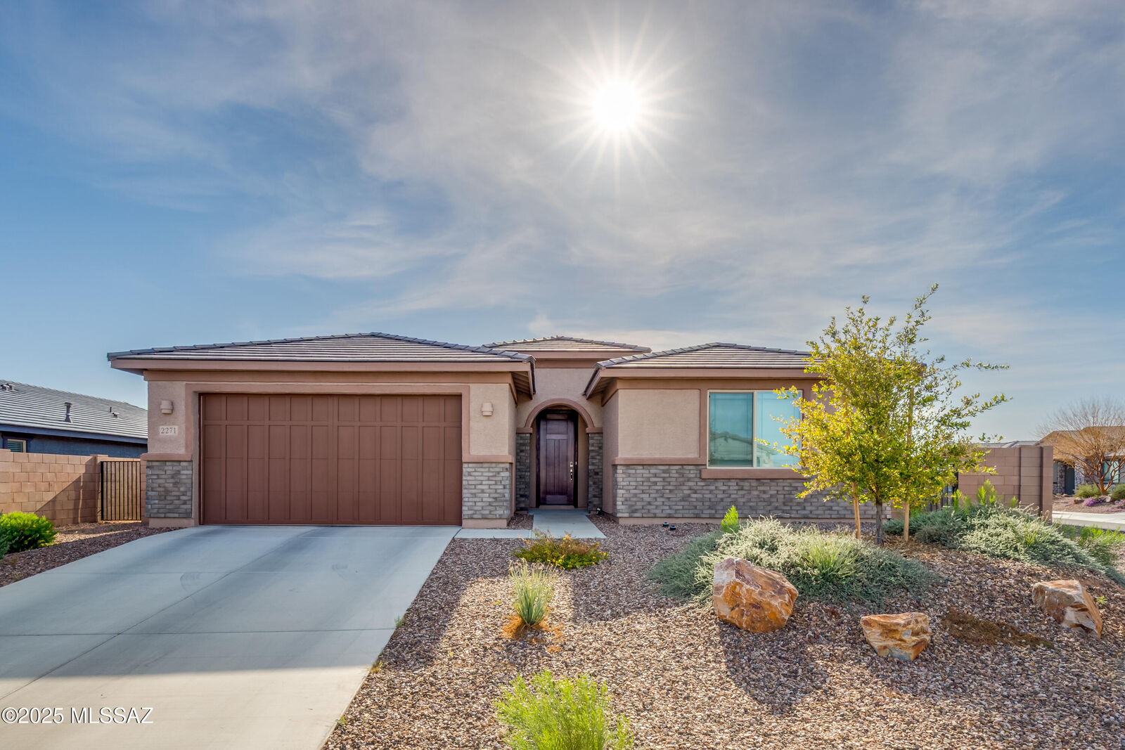 Property Photo:  2271 W Azure Creek Loop  AZ 85742 