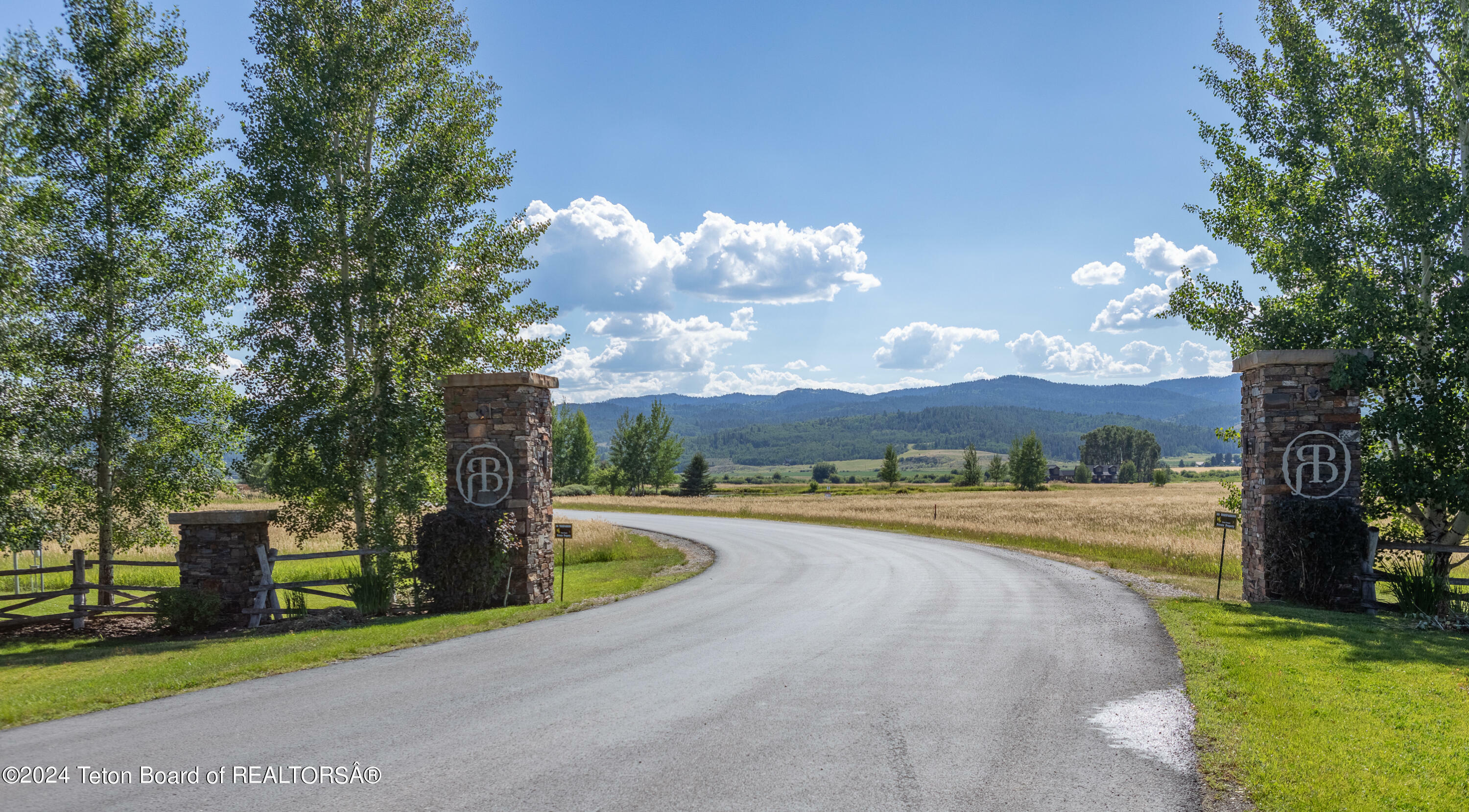 Property Photo: 73 Renegade WY 83127